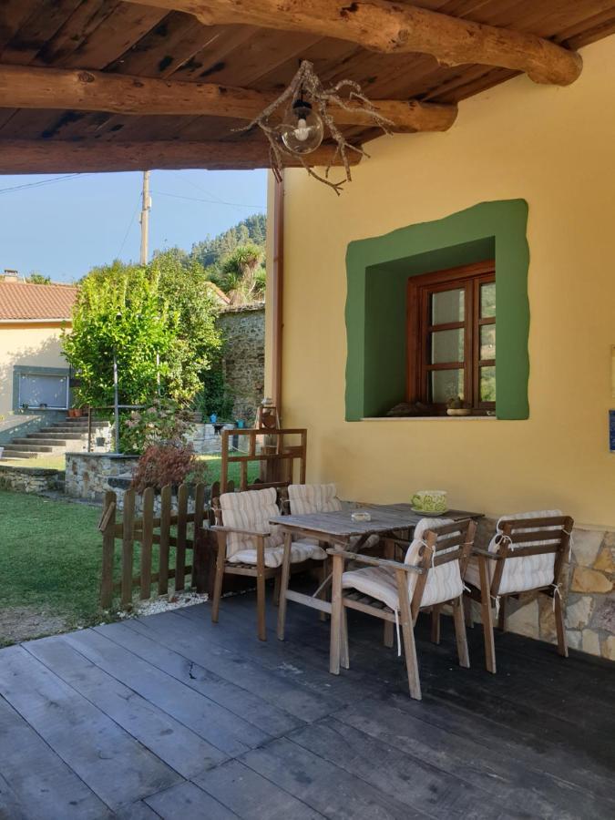 Casa Rural La Pumarada De Limes Cangas De Narcea Exterior photo